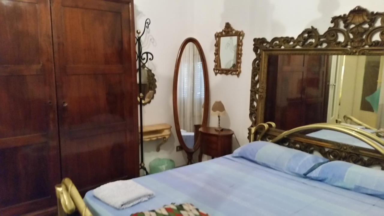 Bed and Breakfast Casa Gramsci Modena Esterno foto