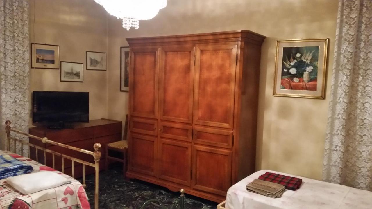 Bed and Breakfast Casa Gramsci Modena Esterno foto