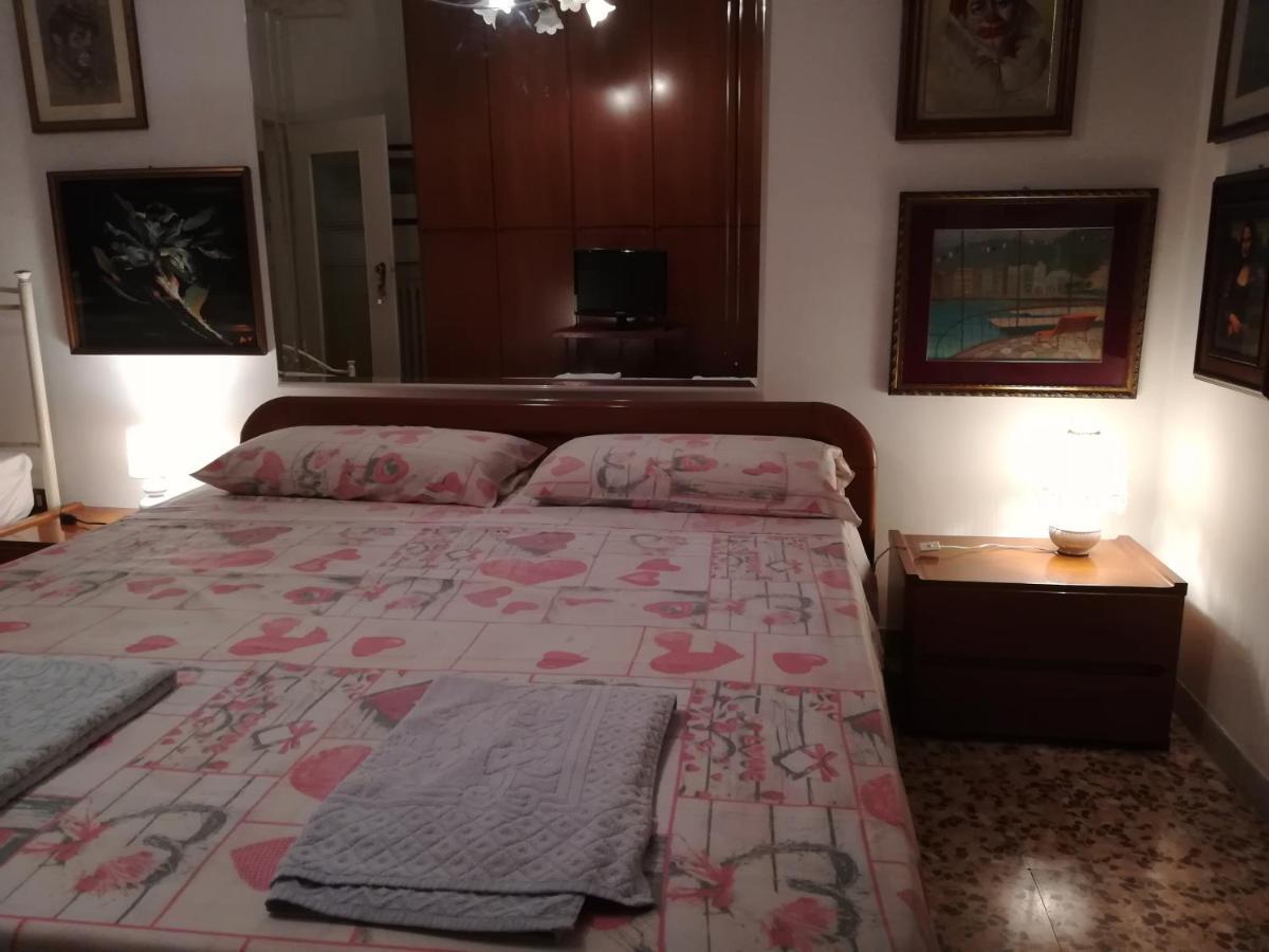 Bed and Breakfast Casa Gramsci Modena Esterno foto