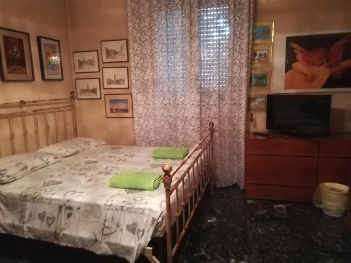 Bed and Breakfast Casa Gramsci Modena Esterno foto