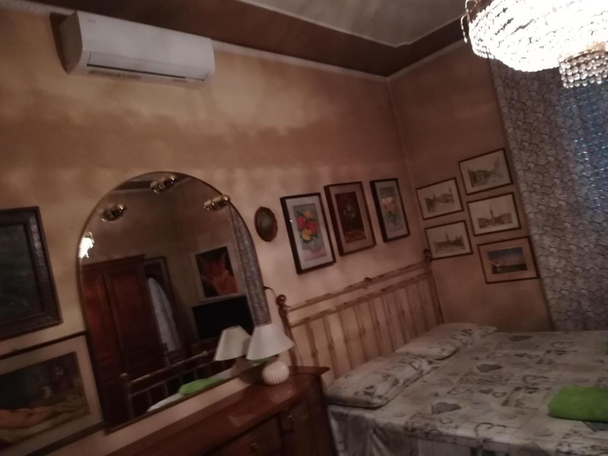 Bed and Breakfast Casa Gramsci Modena Esterno foto