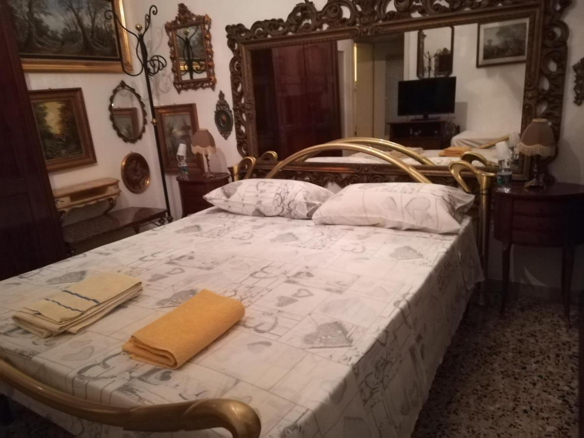 Bed and Breakfast Casa Gramsci Modena Esterno foto
