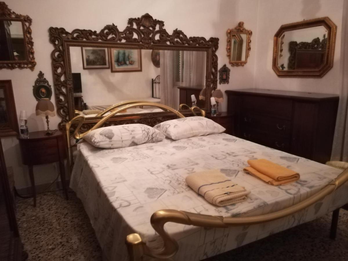 Bed and Breakfast Casa Gramsci Modena Esterno foto